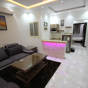alathriyah-suites.hotelsriyadh.net/